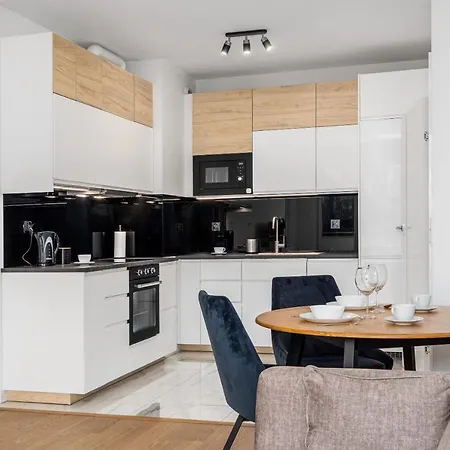 Your 1 Sierpnia Street Ξενοδοχείο