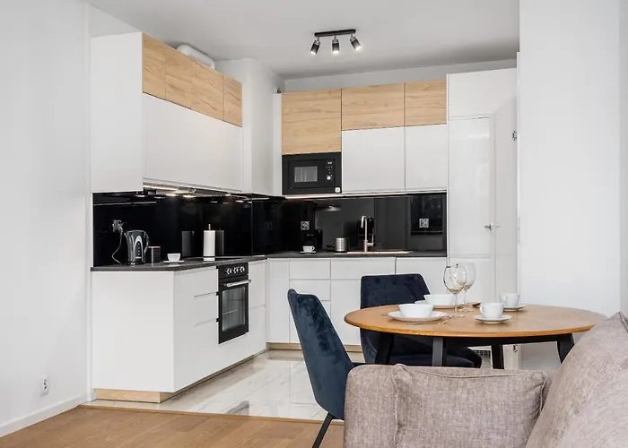 Your 1 Sierpnia Street Hotel