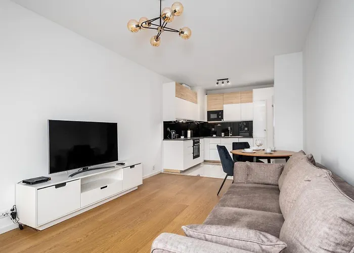 Hotel Your 1 Sierpnia Street