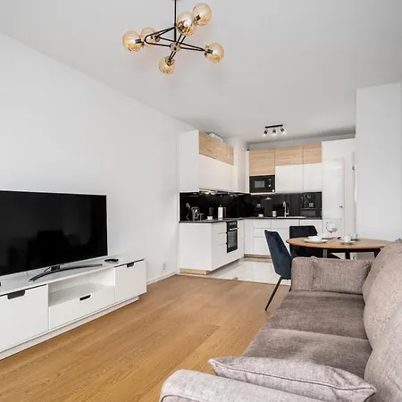 Apart-hotel Your 1 Sierpnia Street